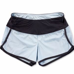 LULULEMON SHORTS SIZE 6